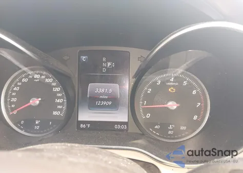 2015 Mercedes-Benz C 300 4Matic/Luxury 4Matic/Sport 4Matic из США, поврежденный, VIN 55SWF4KB7FU038915